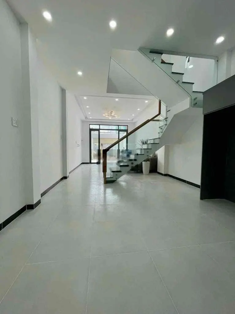 BÁN CĂN NHÀ CÁCH TRUNG TÂM THÀNH PHỐ BIÊN HOÀ 7 PHÚT ĐI XE
