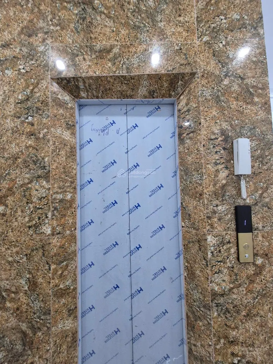 bán nhà siêu đẹp gần chợ, khu công nghiệp ngọc hồi