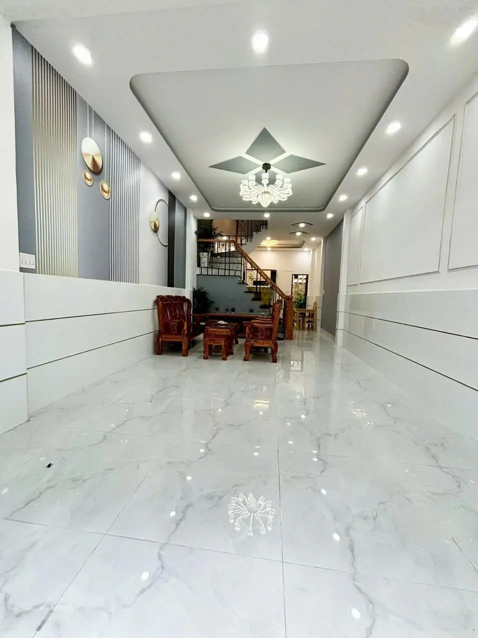 Nhà đẹp 2 tầng 3pn đường Bình Trị Đông phường Bình Trị Đông quận Bình Tân