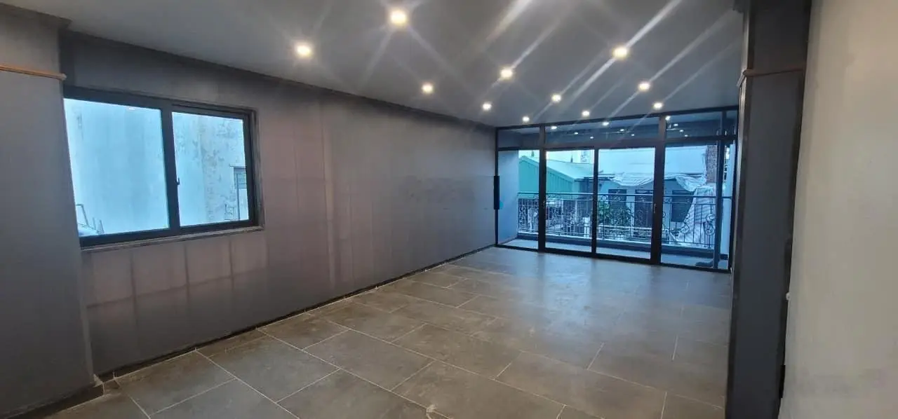Hot, bán nhà NGUYỄN CHÍ THANH-ĐỐNG ĐA-HÀ NỘI, DT: 105m2 x 6 Tầng - MT: 4,85m / Giá: 28,8 Tỷ