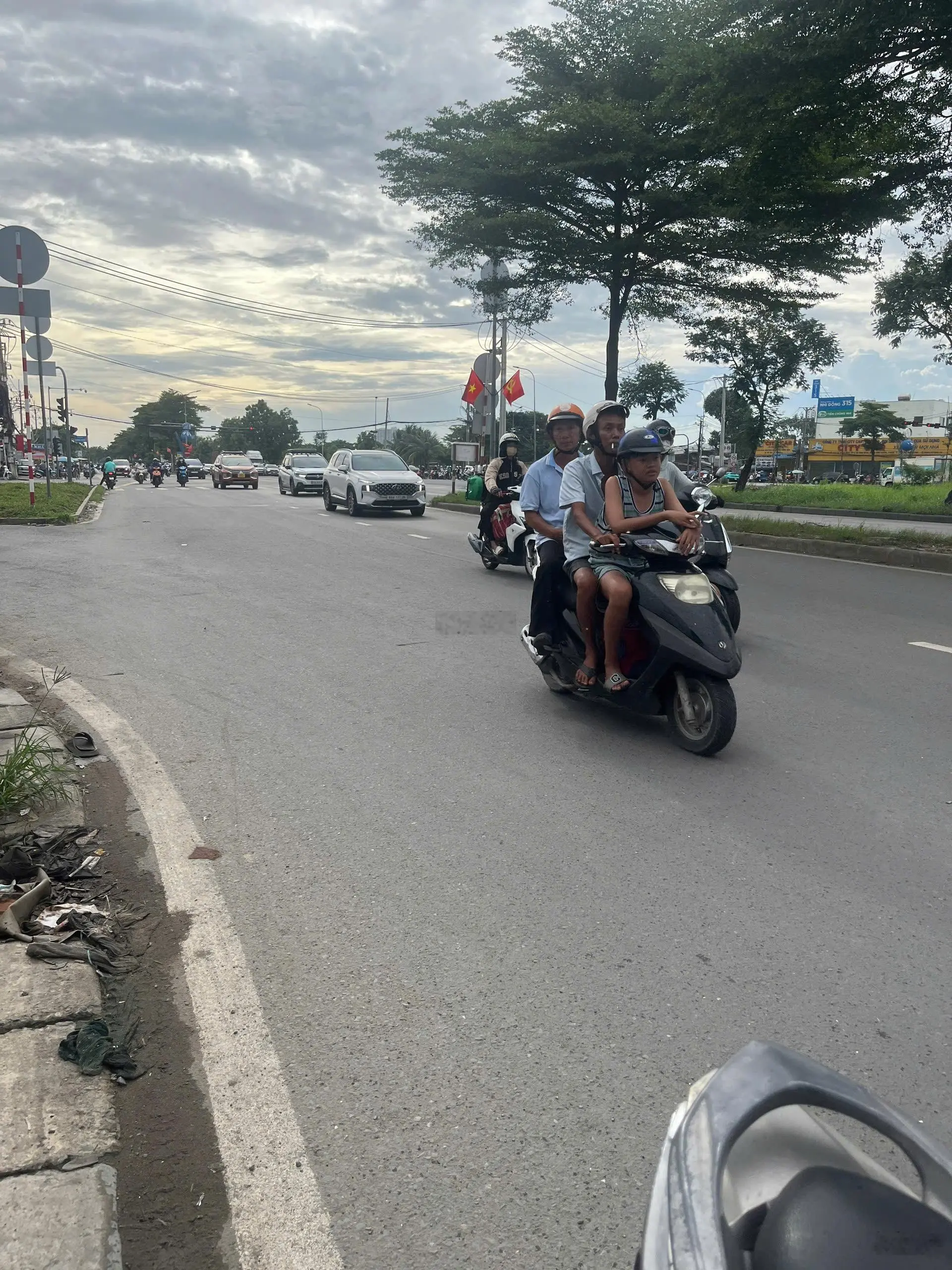 Chính chủ bán lô đất 60ha ngay trung tâm Hóc Môn, gần ngã tư An Sương-Quốc Lộ 1, TL trực tiếp CC