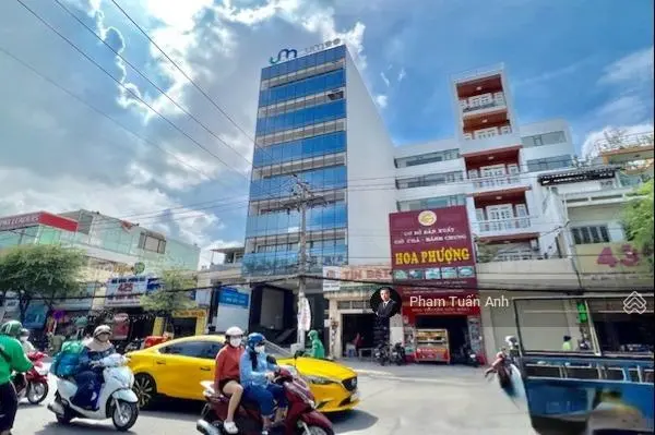 Tòa nhà ngay góc Nguyễn Thái Bình - Trường Chinh, 5 tầng thang máy, giá chỉ còn 23,5 tỷ thôi