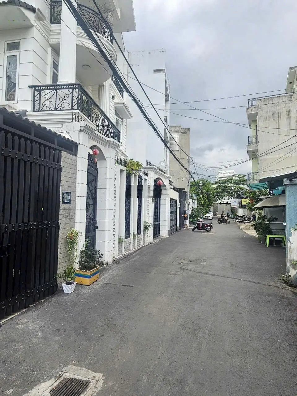 Bán nhà riêng 3 tầng, hẻm xe tải trải nhựa tại Trường Thọ, Thủ Đức, 5,1 tỷ, 65m2
