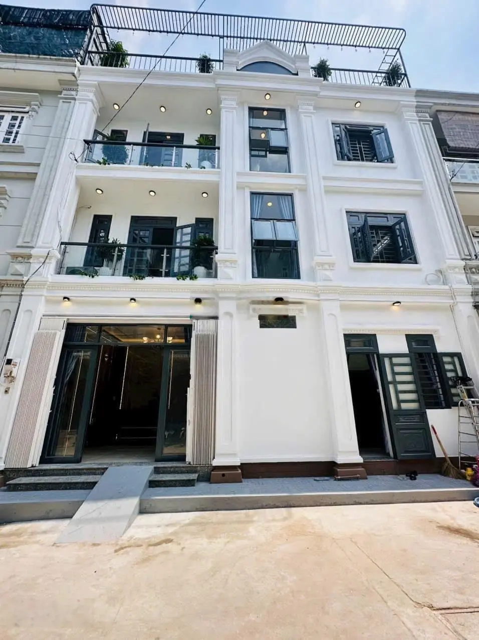 Nhà siêu đẹp Thạnh Lộc 37 như biệt thự