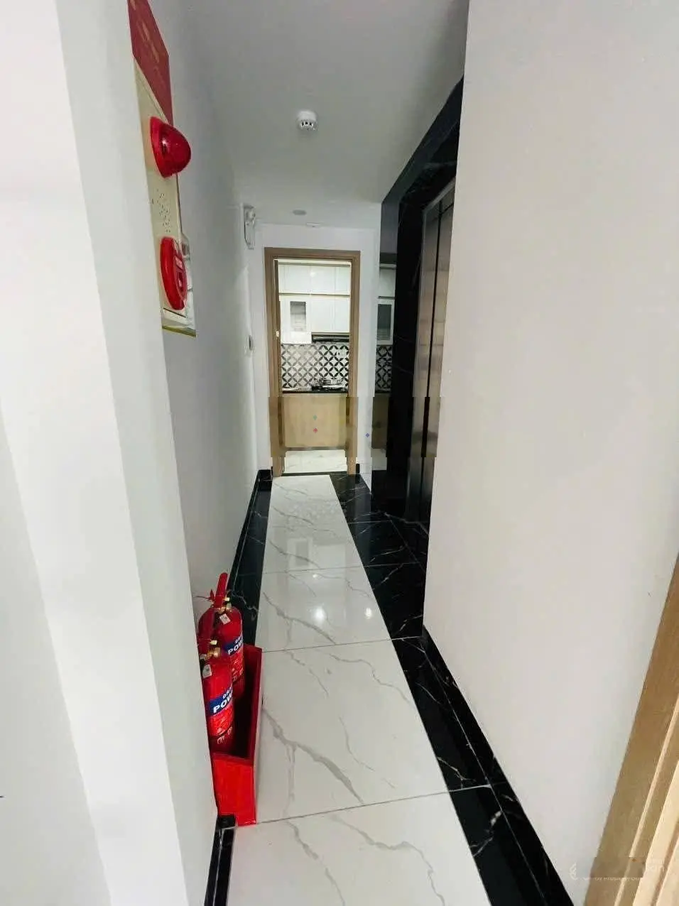Bán gấp tòa CHDV Phương Canh 55m2 x 8 tầng, 13PKK, full nội thất, GPXD, PCCC ô tô đỗ cửa