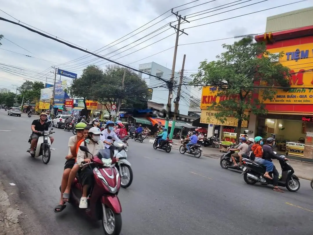 Bán nhà mặt phố tại đường Mồi, Dĩ An, Bình Dương, 15,5 tỷ, 248m2 - uy tín hot!