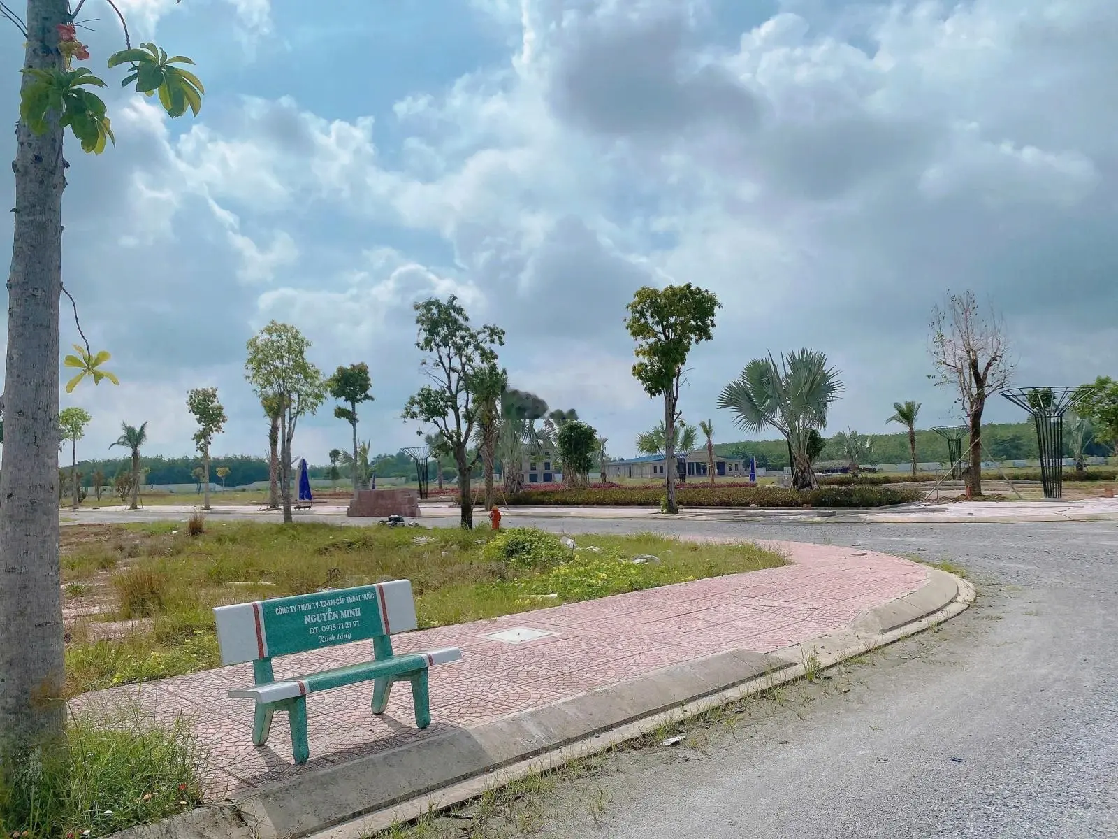 Lô đất đối diện trường học dự án Phương Trường An 6, 75m2