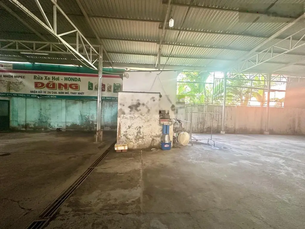 Mặt tiền kd bà triệu cực hiếm gần chợ hóc môn 950m2(27x36) kiếm đâu ra giá chỉ 60 triệu m2