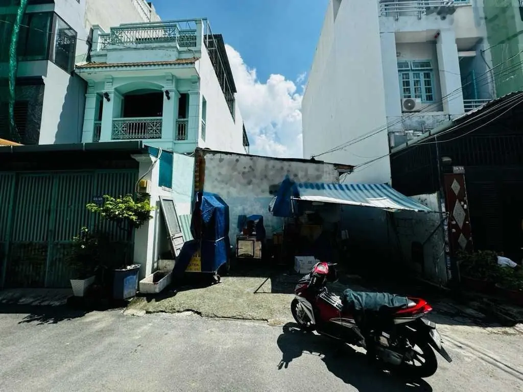 Hẻm 6m gần MT Quang Trung, ngang lớn 6.6m x 23m, C4, tiện đầu tư xây mới, chỉ 11.9 tỷ