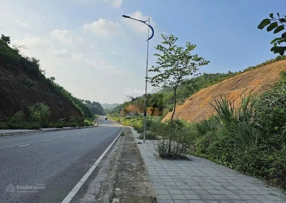 Bán thửa đất diện tích 200 m2, địa chỉ tổ 6, thị trấn Yên Bình,
