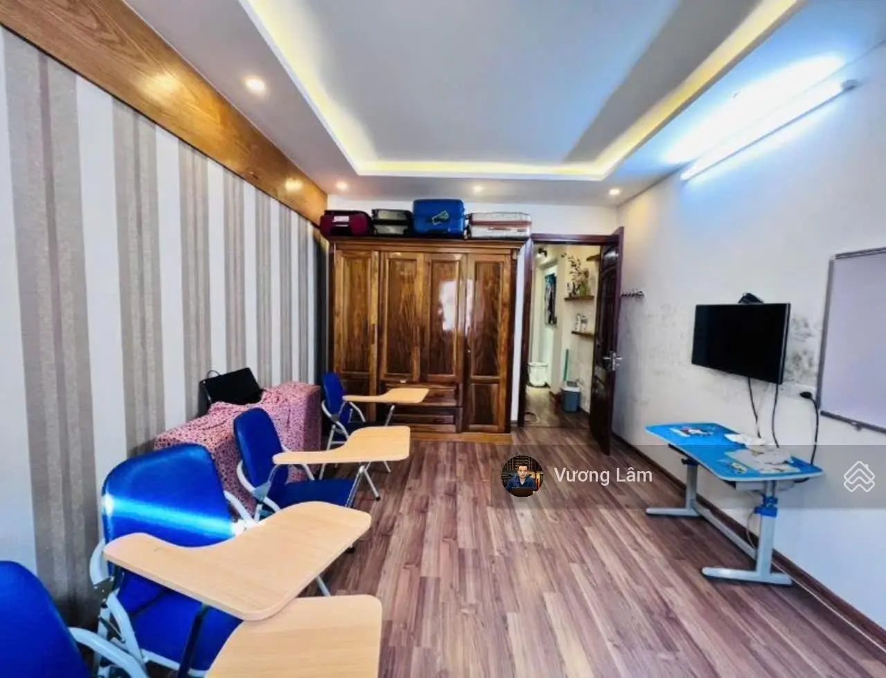 Bán nhà Đường Láng- gần mặt ngõ nông, thông, kinh doanh, 20m ra oto- 46m2 6T 6,3 tỷ