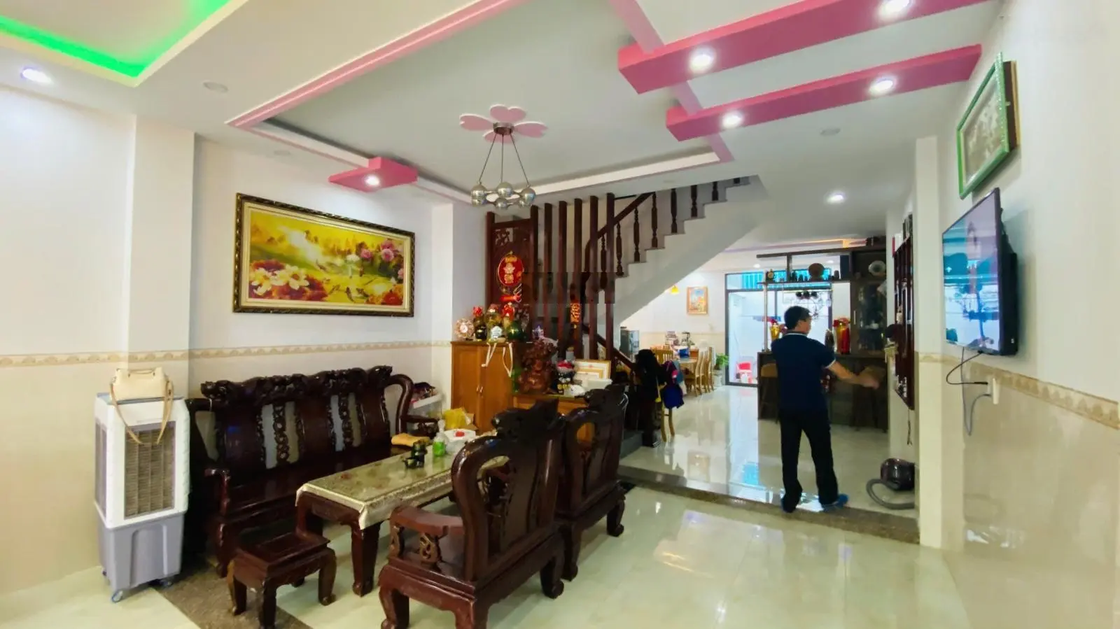 Bán nhà thiết kế đẹp KĐT Phước Long B - Giá đầu tư