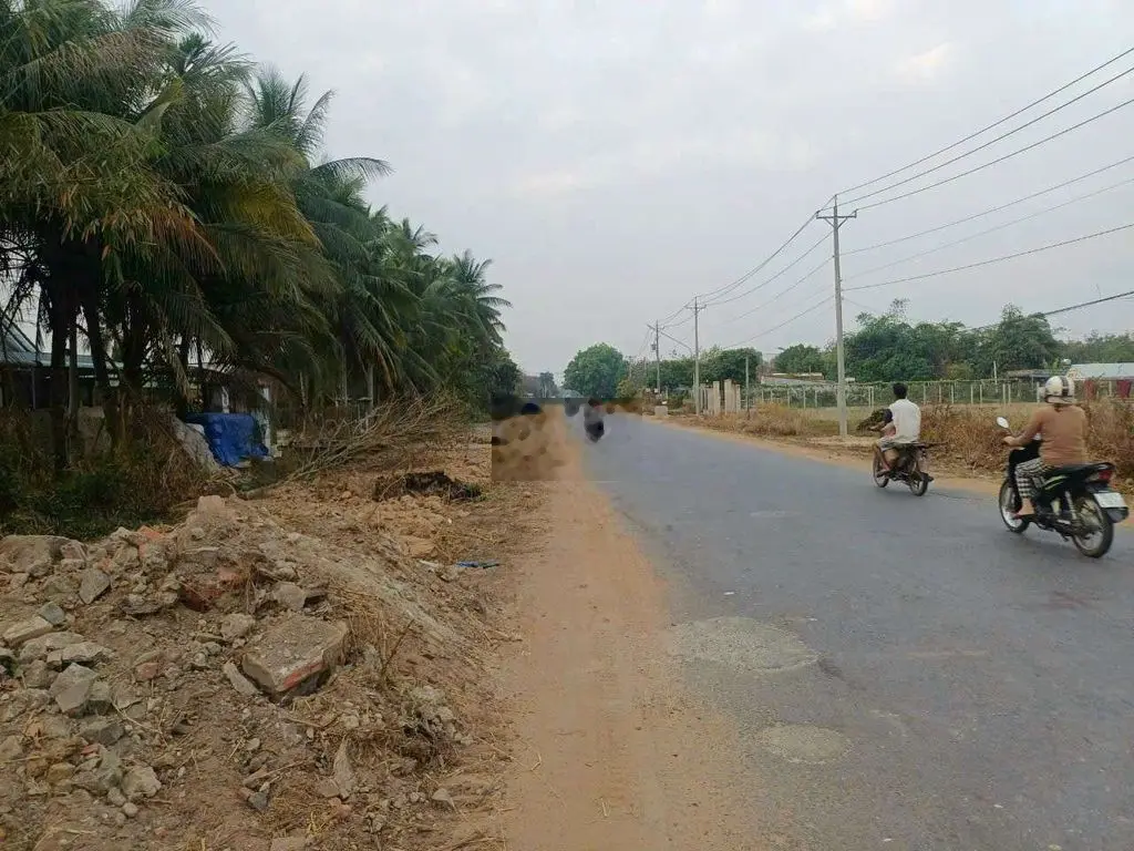 Đất mặt tiền trường hòa chà là. Chỉ 145 triệu 1 mét