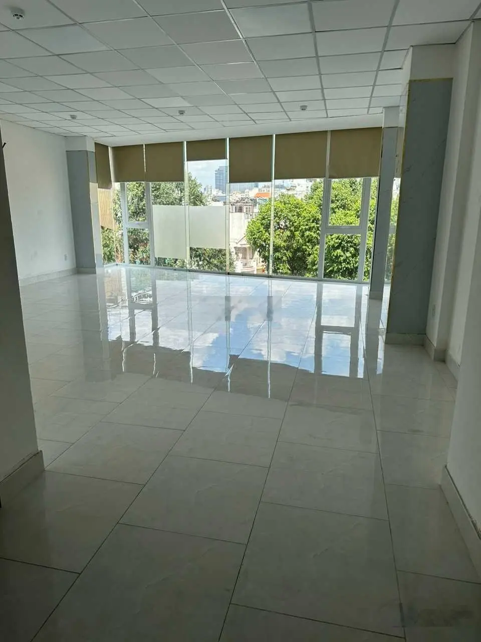 Cần Bán Gấp nhà mặt tiền Nam Kỳ Khởi Nghĩa Q.3,- DT:8,3X21-1hầm -6 tầng - HĐT: 160 tr - Gía :42 tỷ