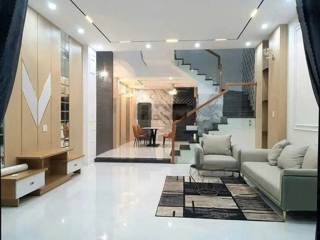 Bán nhà 3 tầng đường Hoà Phú 4 full nội thất trung tâm Liên Chiểu