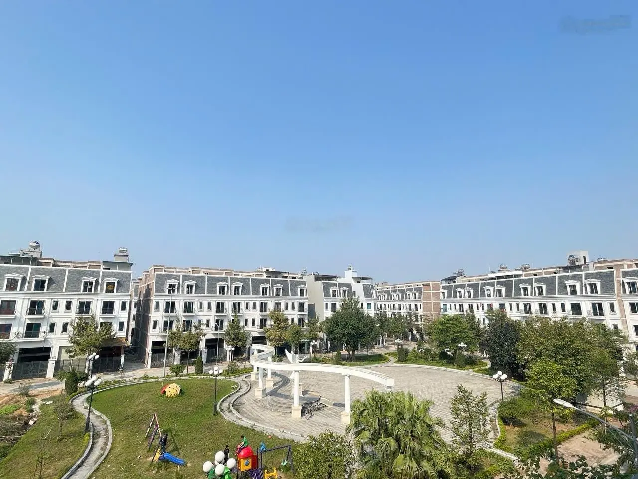Cơ hội cuối mua shop giá gốc CĐT Happy Land trung tâm Đông Anh, sẵn sổ, gia nhà ở ngay. 0964685698