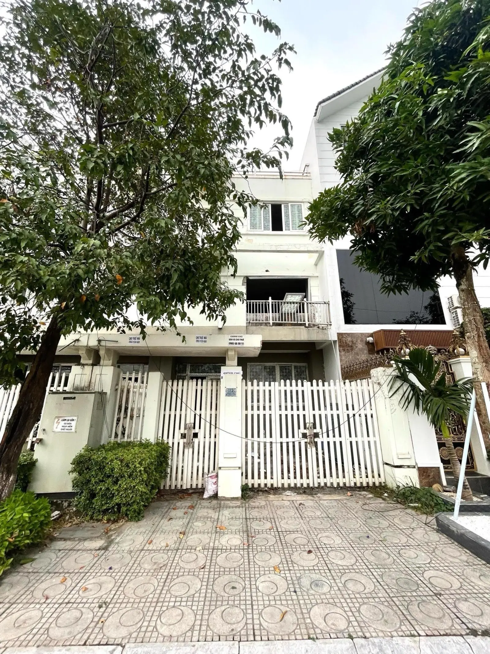 Bán biệt thự sân vườn VIP nhất Gamuda garden Hoàng Mai, lô góc, 3 mặt thoáng, 192m, 59.999 tỷ