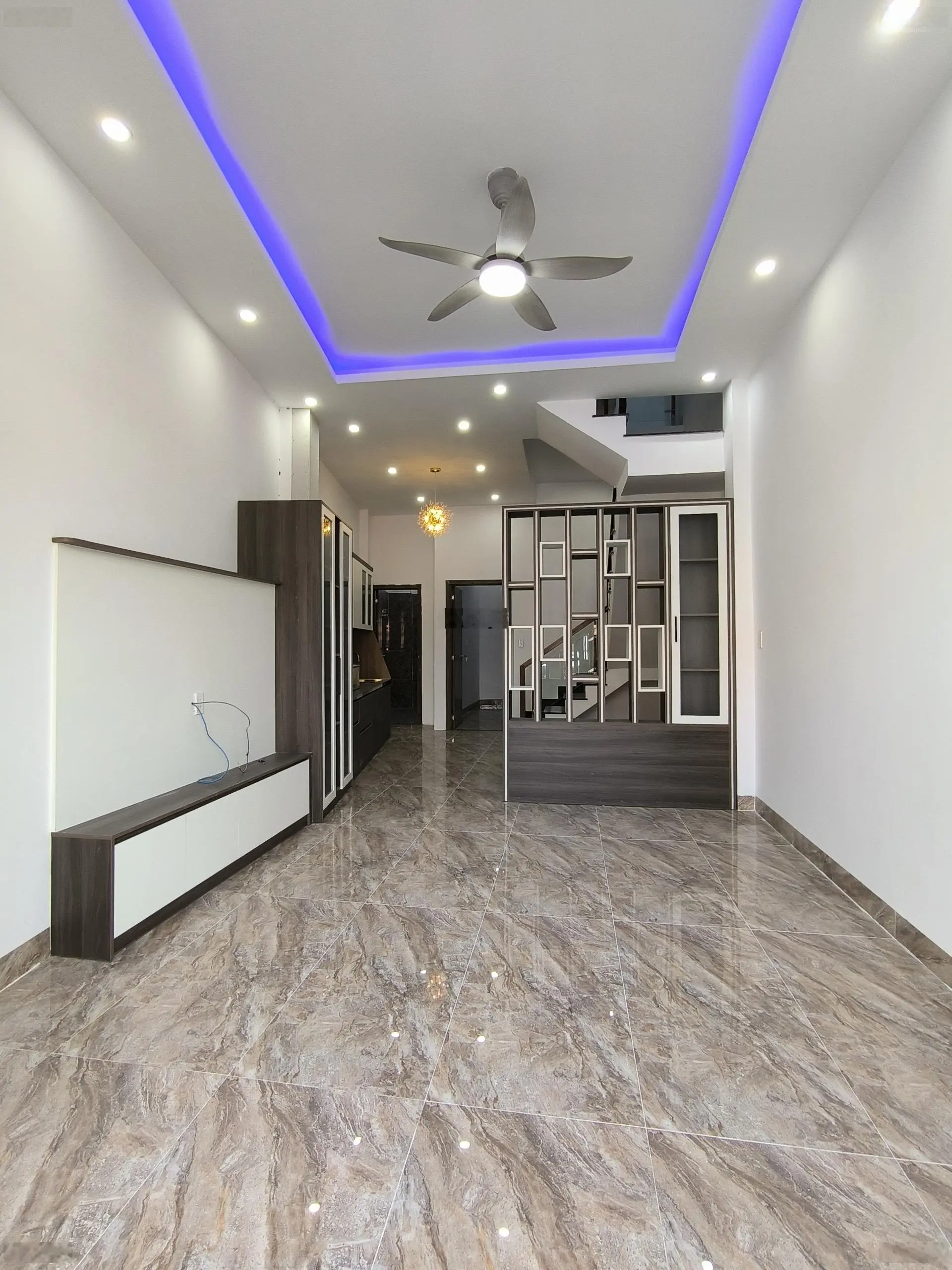 Chính chủ gửi bán nhà hoá an đường 10m. khu dân cư víp gần chợ biên hoà