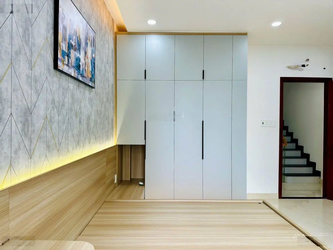 Nhà Thạnh Lộc 15, Quận 12 - 1 trệt 4 lầu sổ riêng, đường 12m. Giá 6.1 tỷ TL
