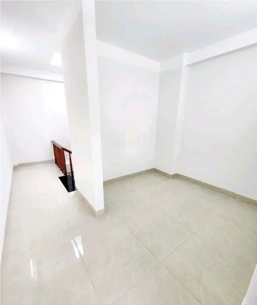 Bán nhà Cổ Linh Tư Đình DT 38m2 giá chào 6,5tỷ vị trí đắc địa, giao thông thuận tiện tứ phía