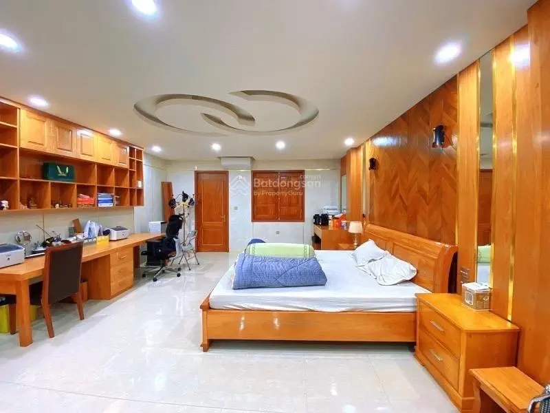 Bán nhà mới víp Đường Láng,Đống Đa ô tô tránh nhau,kinh doanh sầm uất 65m2/6T6M MT nhỉnh 15tỷ có TL