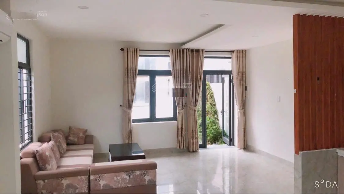 Bán nhà 3 tầng cho thuê 18 tr/tháng gần biển Mỹ Khê trung tâm Sơn Trà Đà Nẵng mặt tiền Nguyễn Đình