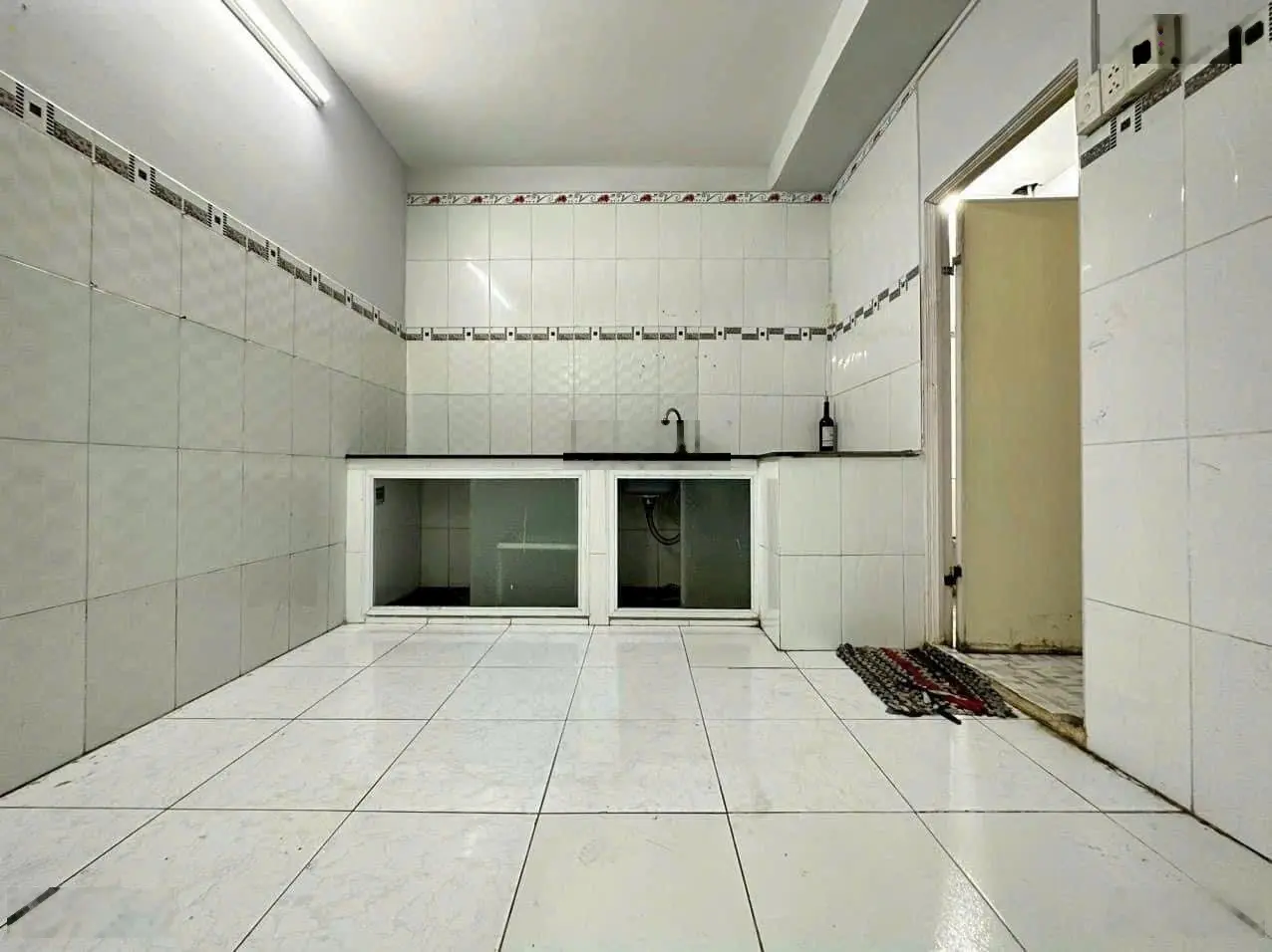 Bán nhà SHR đường Dương Cát Lợi - cách HXH chỉ vài bước chân