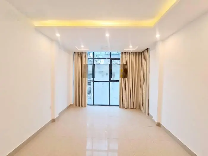 Bán nhanh nhà Nguyễn Chánh, ô tô vào nhà - thang máy - kinh doanh, 60,2 m2, giá 17,3 tỷ