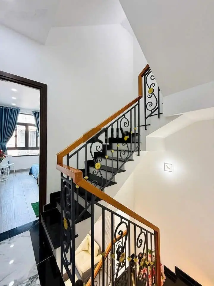 Ngân hàng thanh lý nhà giá rẻ chỉ 2 tỷ 7 ngay đường Cầu Đình,Long Phước Quận 9.Nhanh tay kẻo lỡ