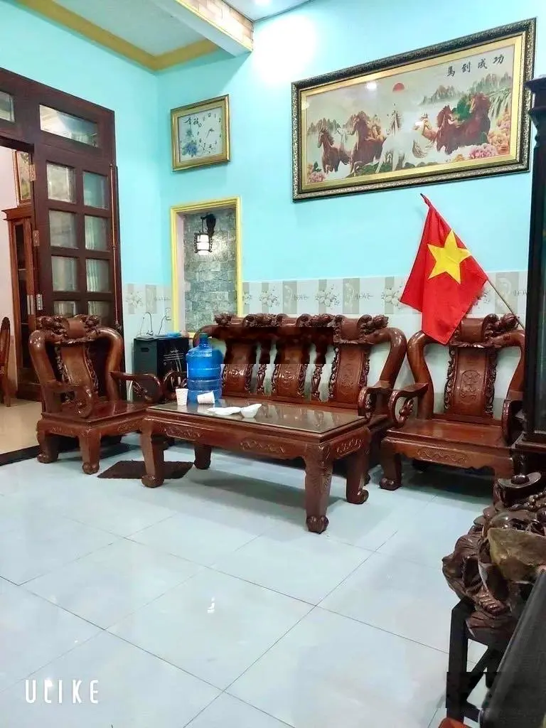 Bán nhà 2 tầng 134m2 hẻm xe hơi 7 chỗ đường 5 cạnh chợ Linh Xuân - Thủ Đức