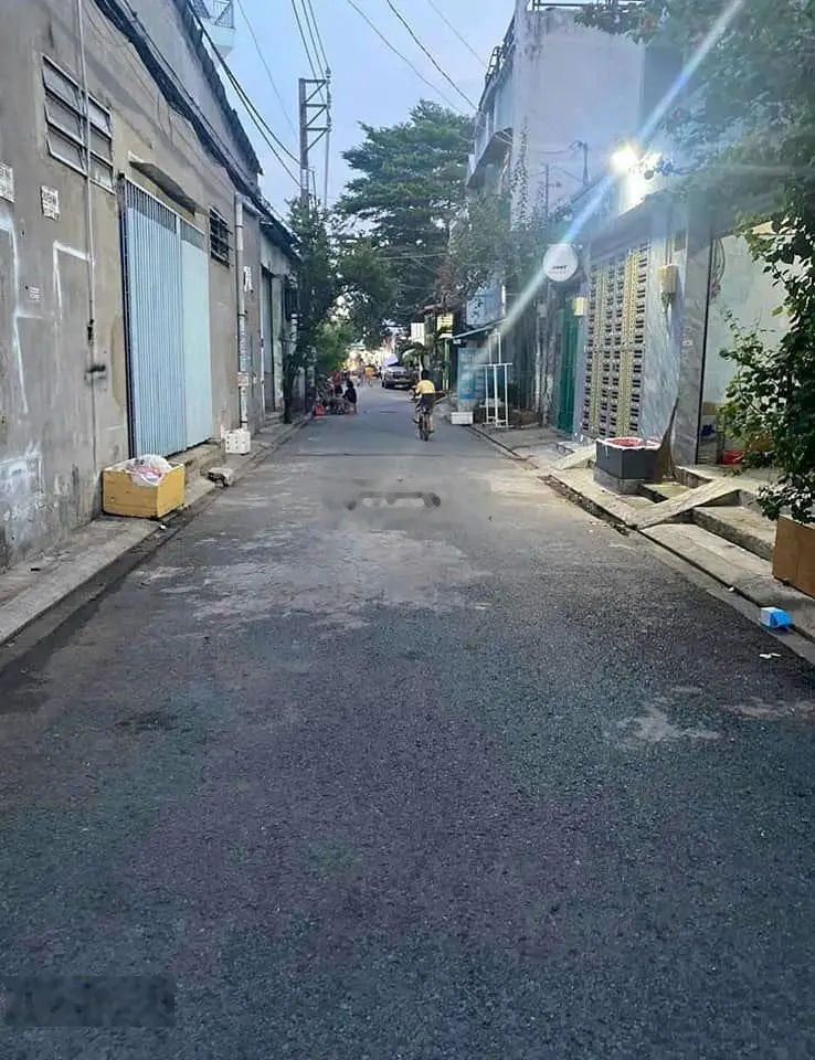 Nhà kinh doanh tốt tại Quận Bình Tân 1 trệt 1 lầu 93m2 Nguyễn Thị Tú cách Quốc Lộ 1A 300m, sổ sẵn