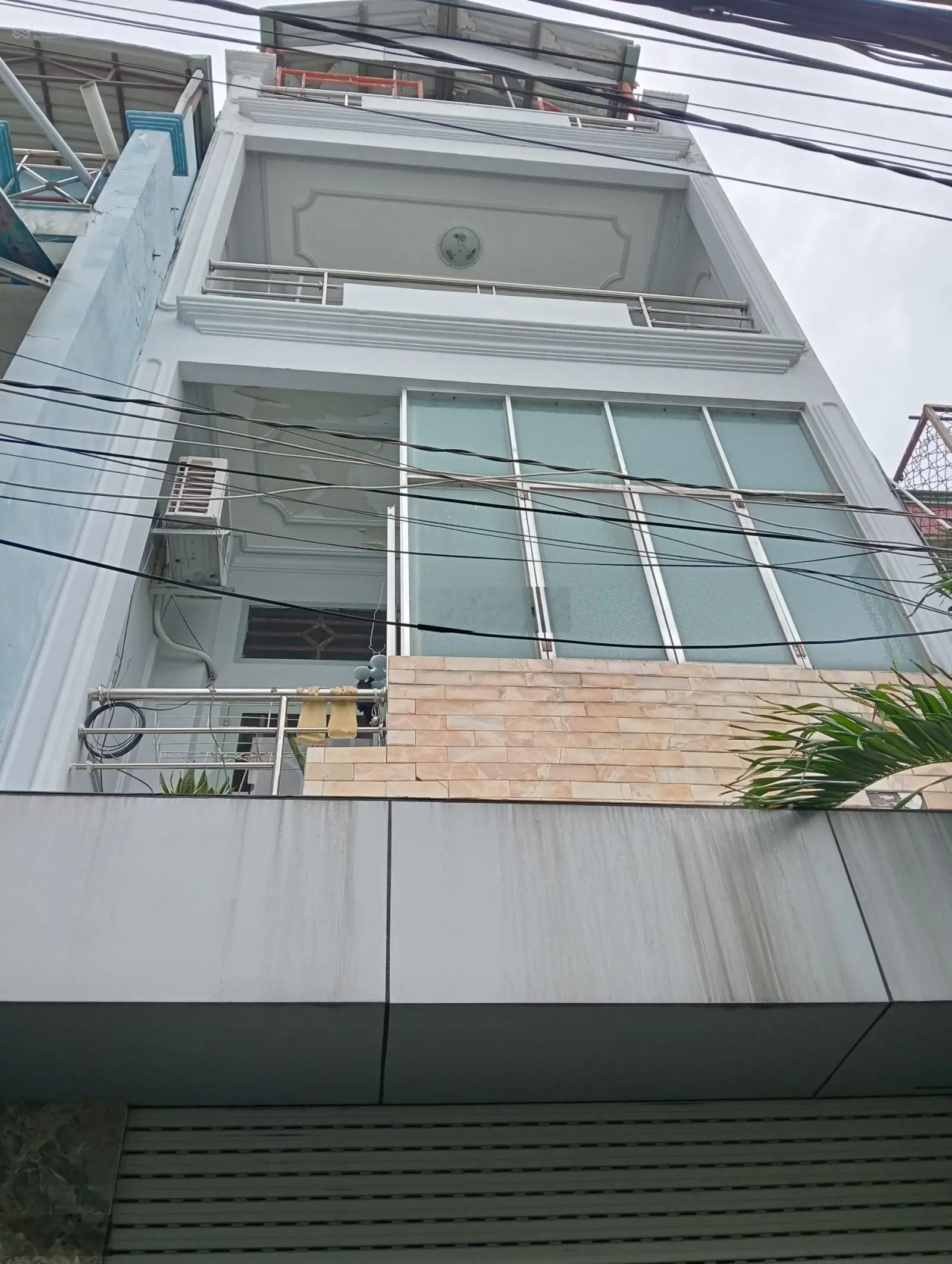 Bán nhà 4mx12m, 3 tầng, 5pn, Phường Tân Hưng, Quận 7 giá chỉ 4,95 tỷ
