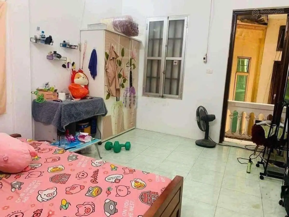 Bán gấp nhà VŨ NGỌC PHAN-ĐỐNG ĐA-HÀ NỘI, DT:42m2 x 5 Tầng - MT: 3,9m / Giá : 9,5 Tỷ