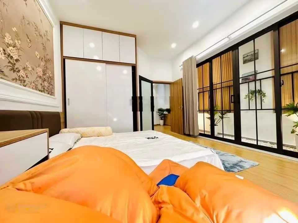 Bán gấp! Xã Đàn, lô góc, ngõ nông, 10m ô tô tránh, vị trí cực đỉnh, full nội thất, nhà đẹp ở ngay