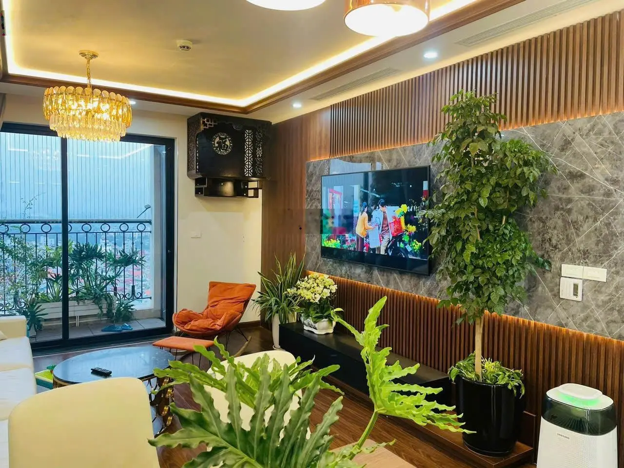Cần bán căn hộ tại Ecolife Capitol, Giá 5,95 tỷ, 3 ngủ diện tích 101m2, ban công mát mẻ, sẵn sổ