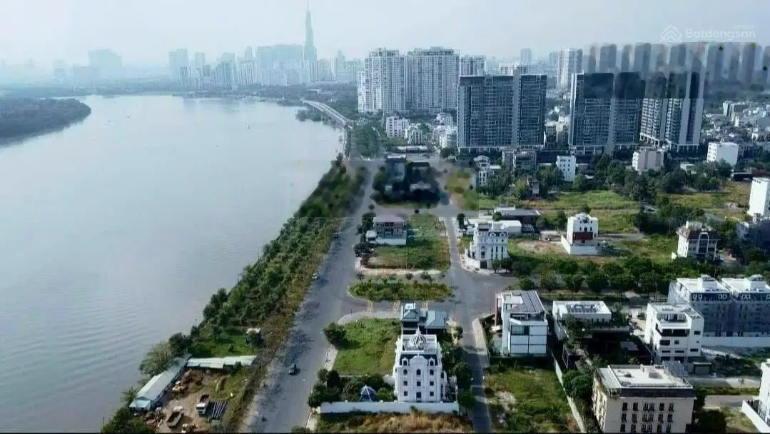 Bán đất nền dự án Huy Hoàng giá 55,5 tỷ VND tại Quận 2