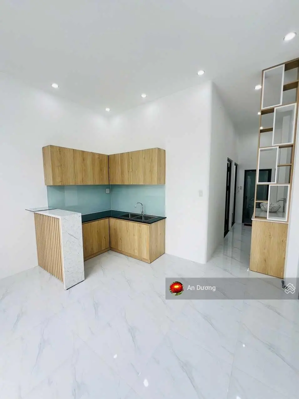Bán gấp căn nhà cấp 4 thị trấn Đức Hòa (KV 1) ngang 6m rộng rãi đất thổ cư sổ hồng riêng giá 1.2 tỷ