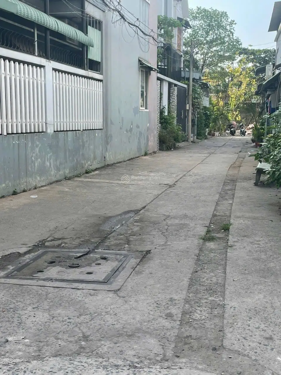 2 tỷ 6 đồng sở hữu 2 nhà ngang 4x10m 2 mặt tiền. Chính chủ công chứng sang tên đứng tên trên sổ.