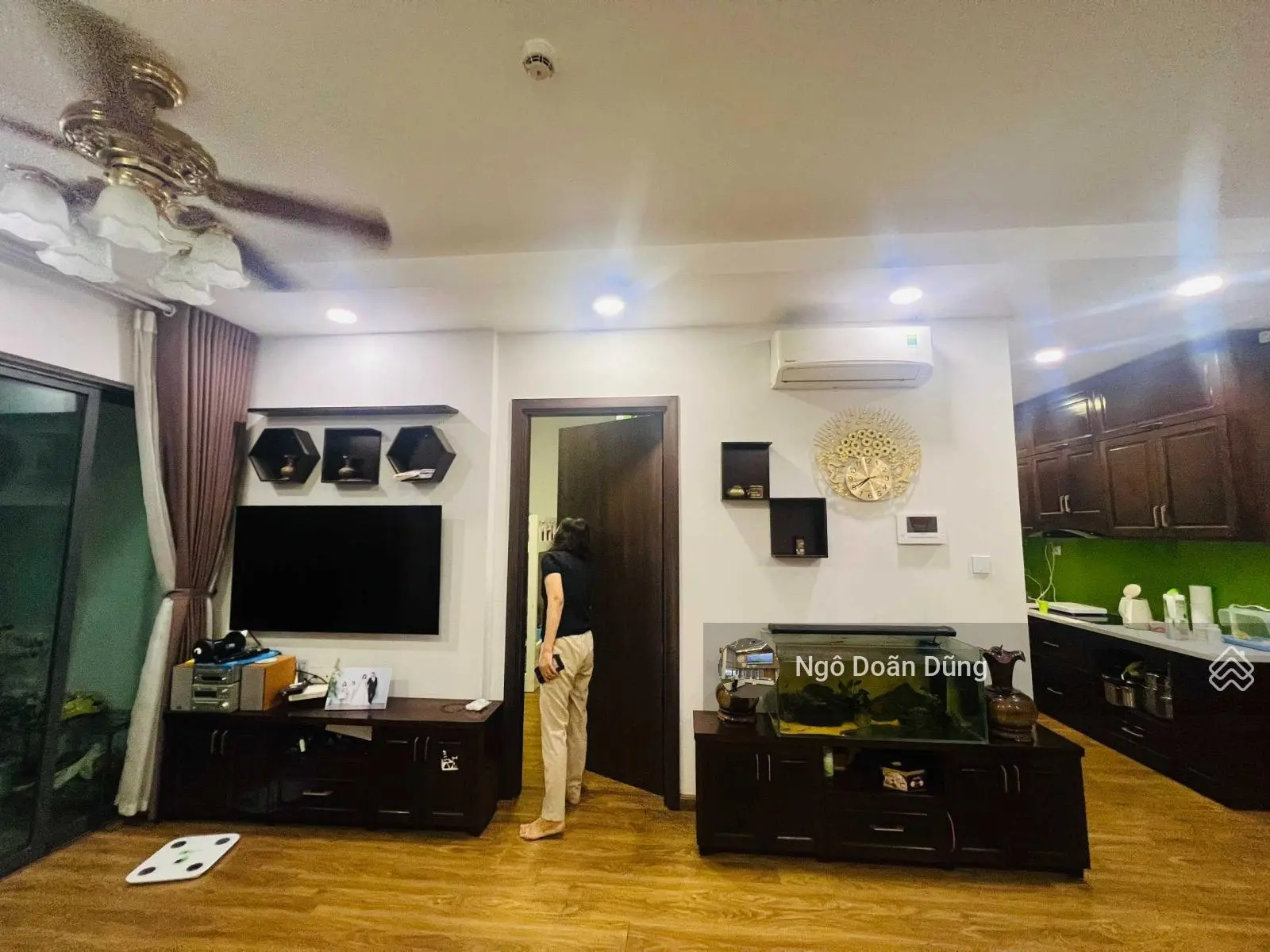 Bán căn 2 + 1 PN The Zen Gamuda 75m2 full nội thất tầng đẹp hướng view bể bơi 0904 744 ***