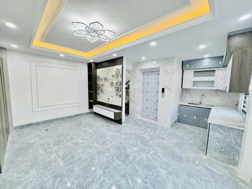 Giảm 500 triệu bán nhà đẹp bùi xương trạch - thanh xuân - 6 tầng thang máy - ô tô cách nhà 10m