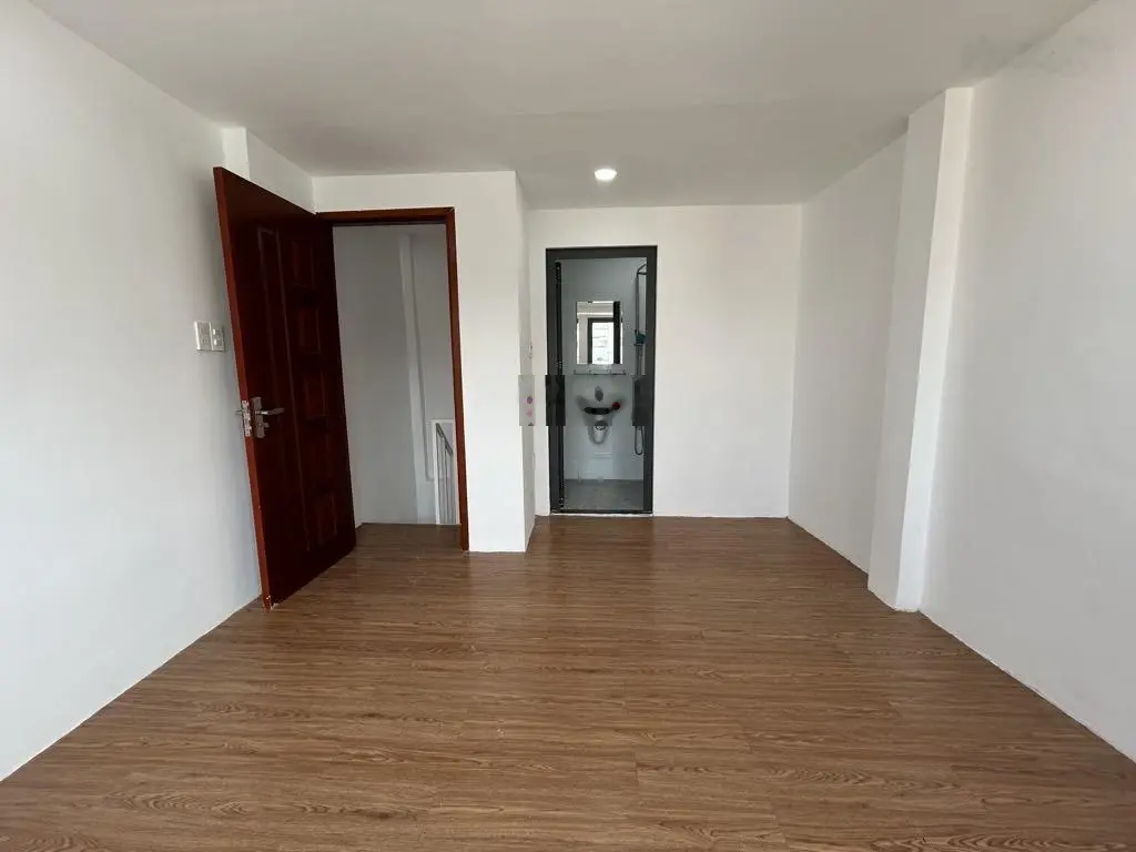 Bán nhà đẹp đường số 13 linh chiểu thủ đức 3 tầng 2 phòng ngủ 3wc chỉ có 2.25tỷ