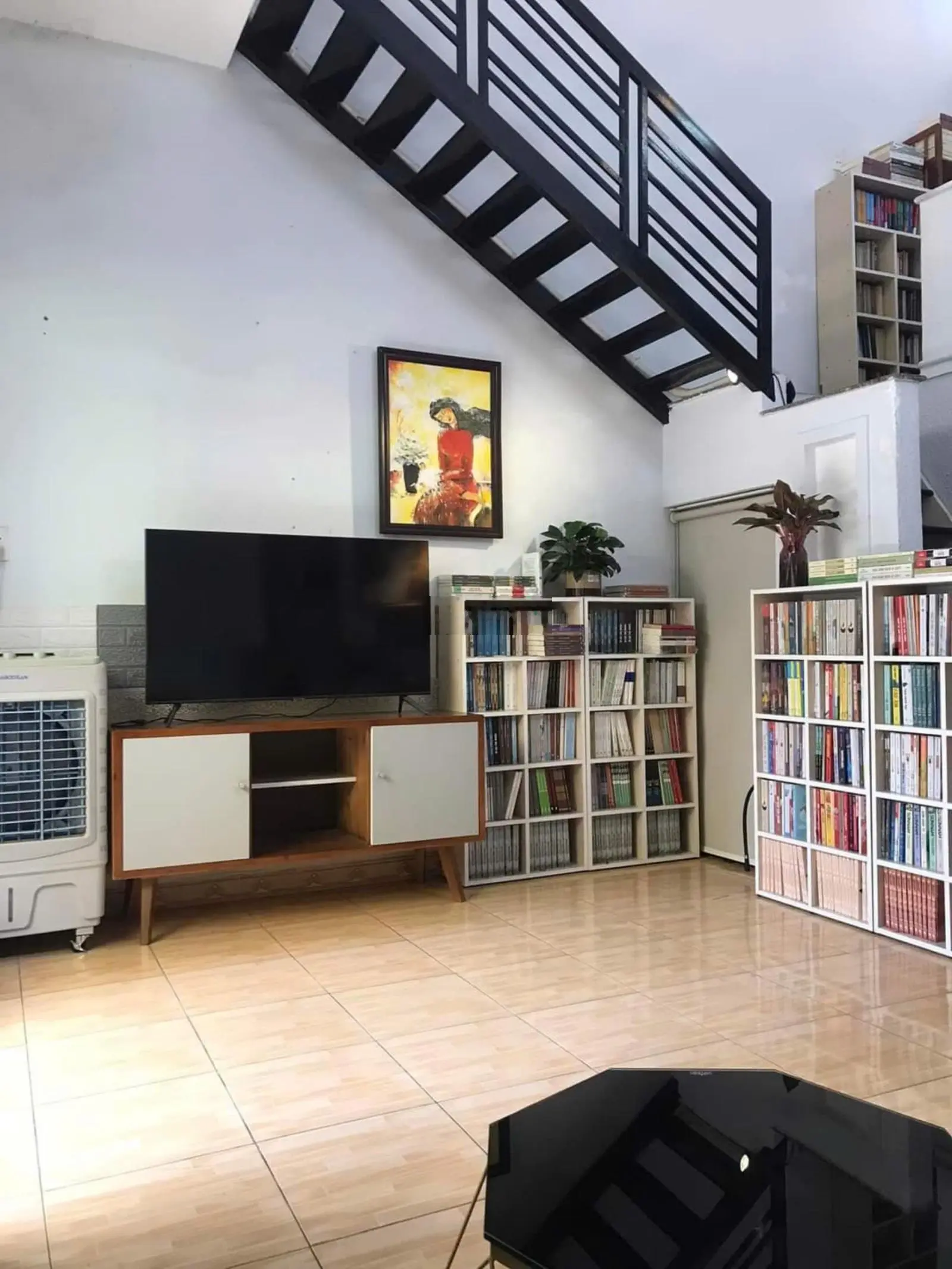 Hiếm hoi 1 căn duy nhất ngay trung tâm, gần ngay cầu Rồng mà giá chưa đến 3 tỷ
