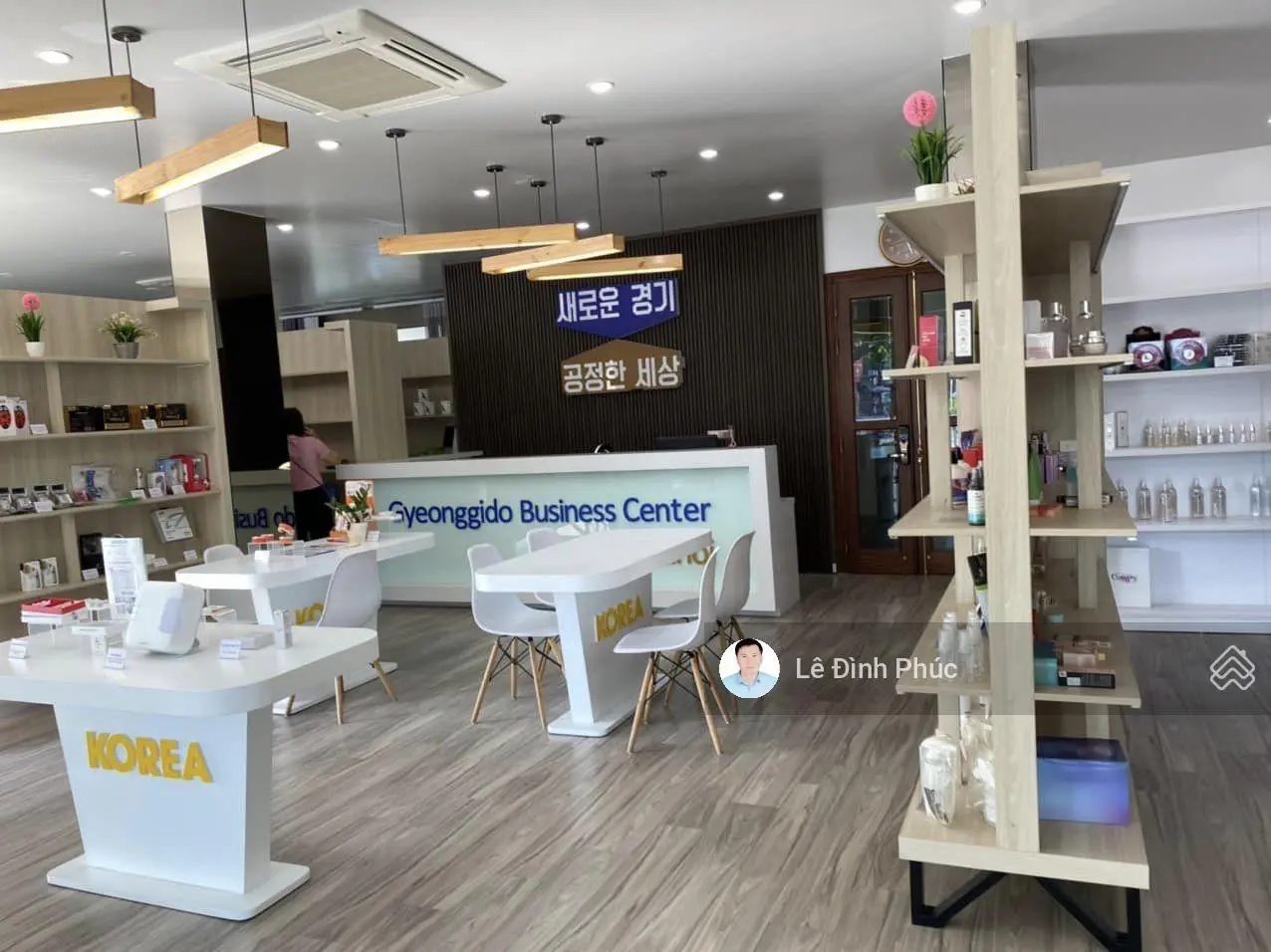 Mặt phố vỉa hè Trần Đại Nghĩa, 90m2, MT 5m, KD tấp nập, nhà hàng, tòa nhà vp, spa, siêu thị, 18 tỷ