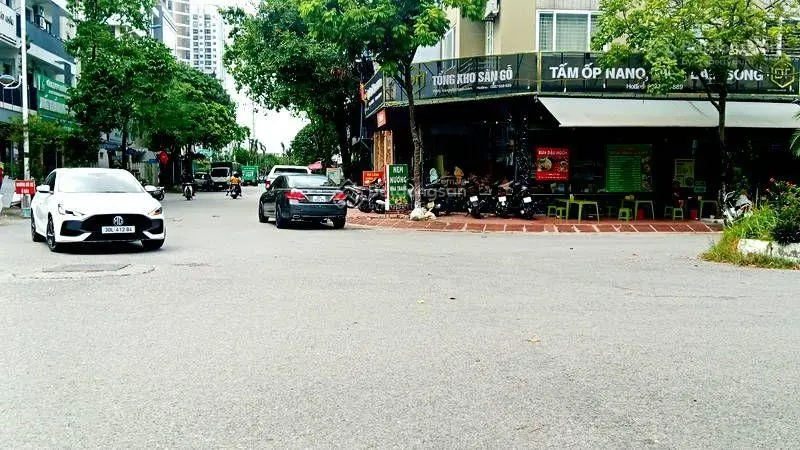Hoa hậu bán nhà c4 dịch vụ khu C Yên Nghĩa