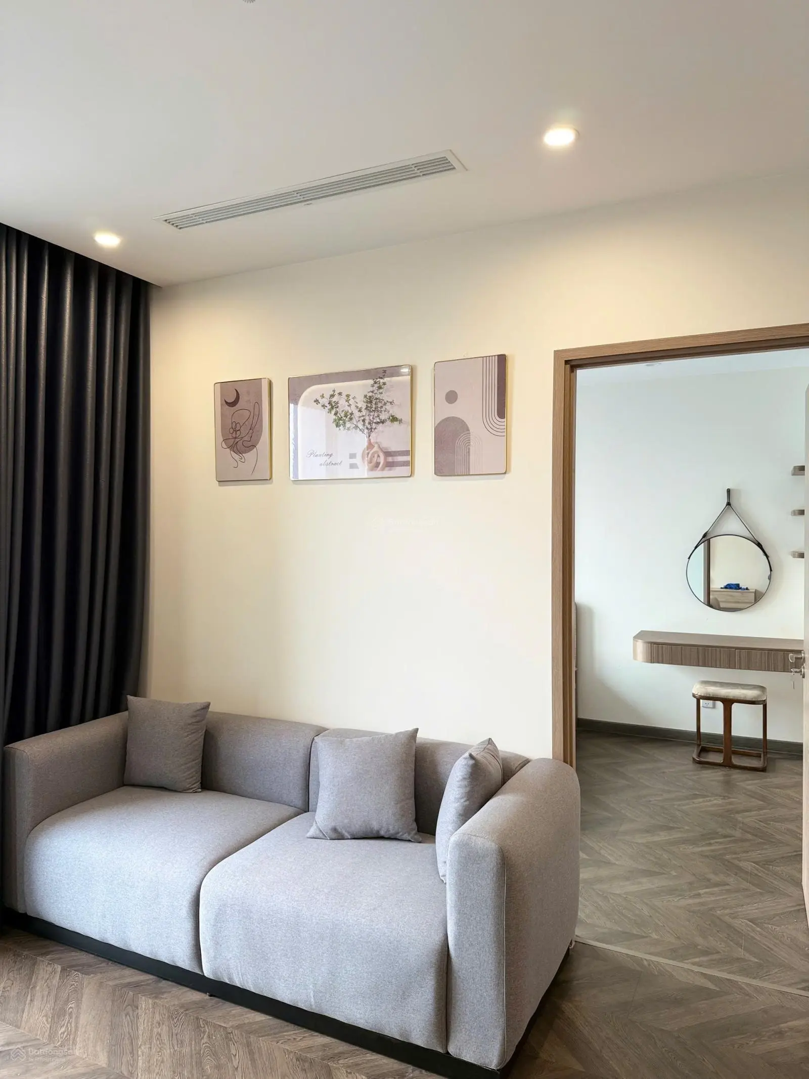 Bán CC đẹp xuất sắc tại Vinhomes Sky Park Bắc Giang, giá thỏa thuận, diện tích 52m2