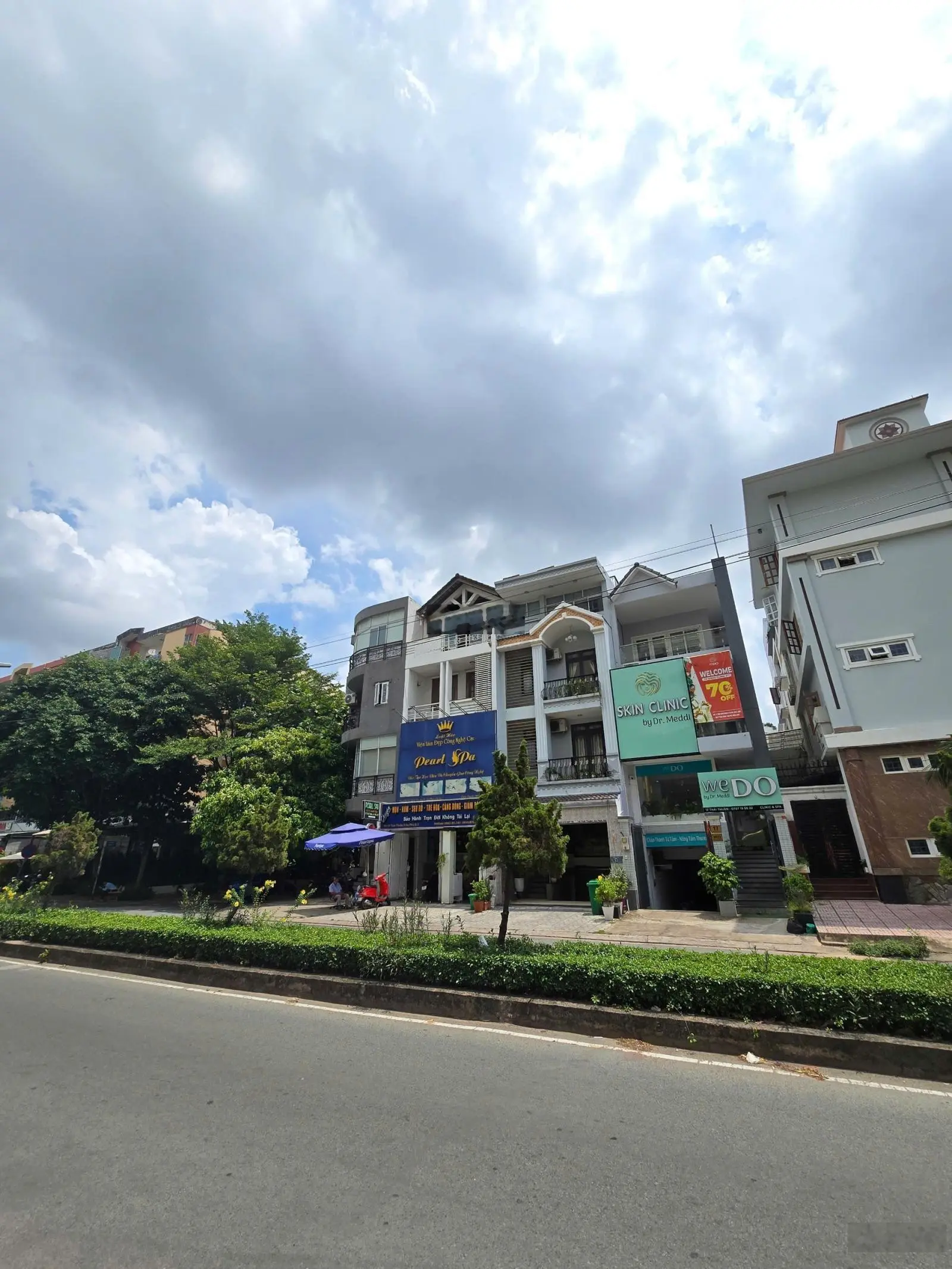 Bán nhà mặt phố tại Thái Thuận, 32 tỷ, 100m2, hàng hiếm tại Q2, HCM