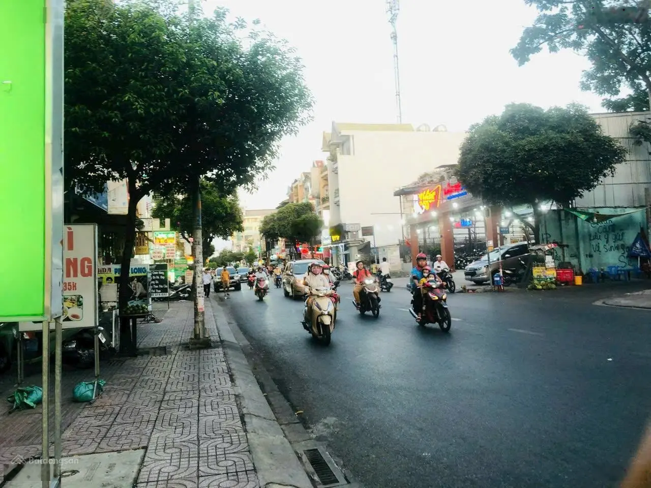 Cần bán MTKD 64m2, trệt + 2 lầu, P.Tân Sơn Nhì, Tân Phú