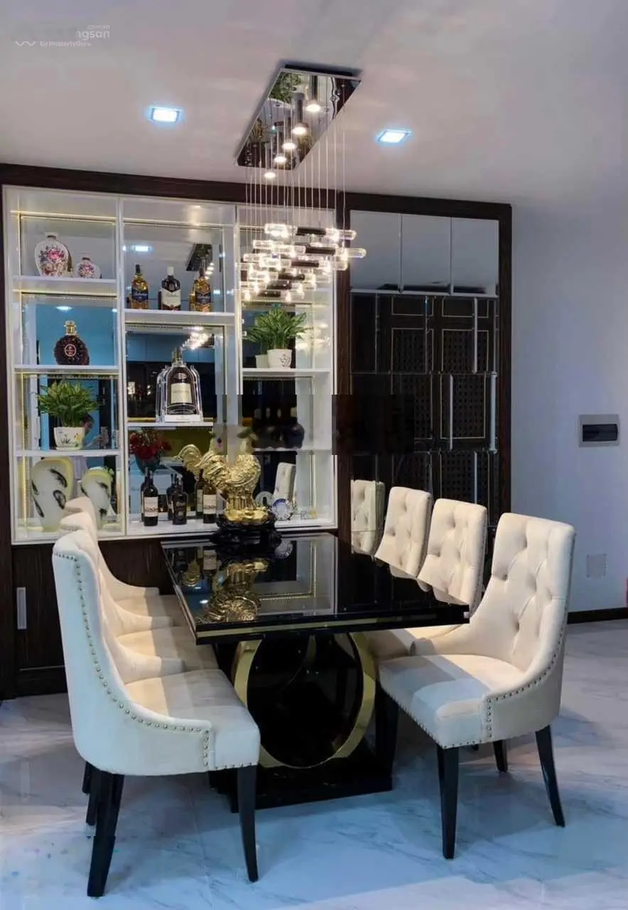 BÁN CĂN HỘ XI GRAND COURT , QUẬN 10 , DT : 110M2 , 3PN, 3WC . GIÁ 8TY, Có Sổ .Lh: 0907 909 *** Hùng