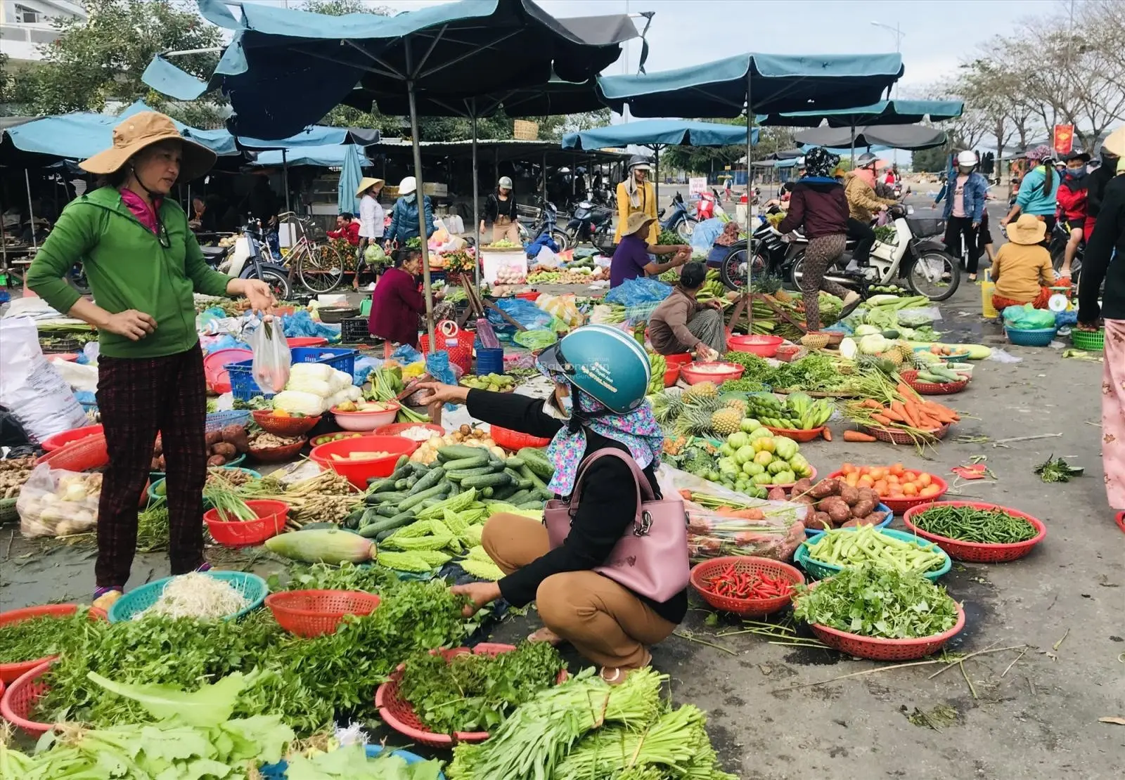 Bán gấp đất đường N1, Trừ Văn Thố, Bàu Bàng,Giá 740tr/116m2,cách ngã ba Bàu Bàng 500m,sổ hồng riêng
