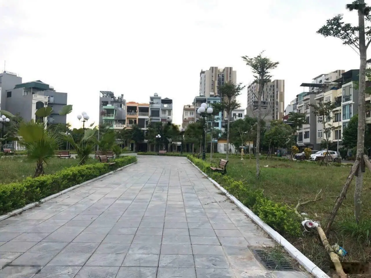 TĐC Giang Biên, 60m2, mt3,9m, view vườn hoa công viên, giá tốt nhất ạ